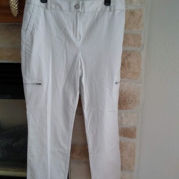 Dana Buchman Pants - NWOT Dana Buchman Pants - Light Beige size 14 Dana Buchman Pants - NWOT Dana Buchman Pants - Light Beige size 14